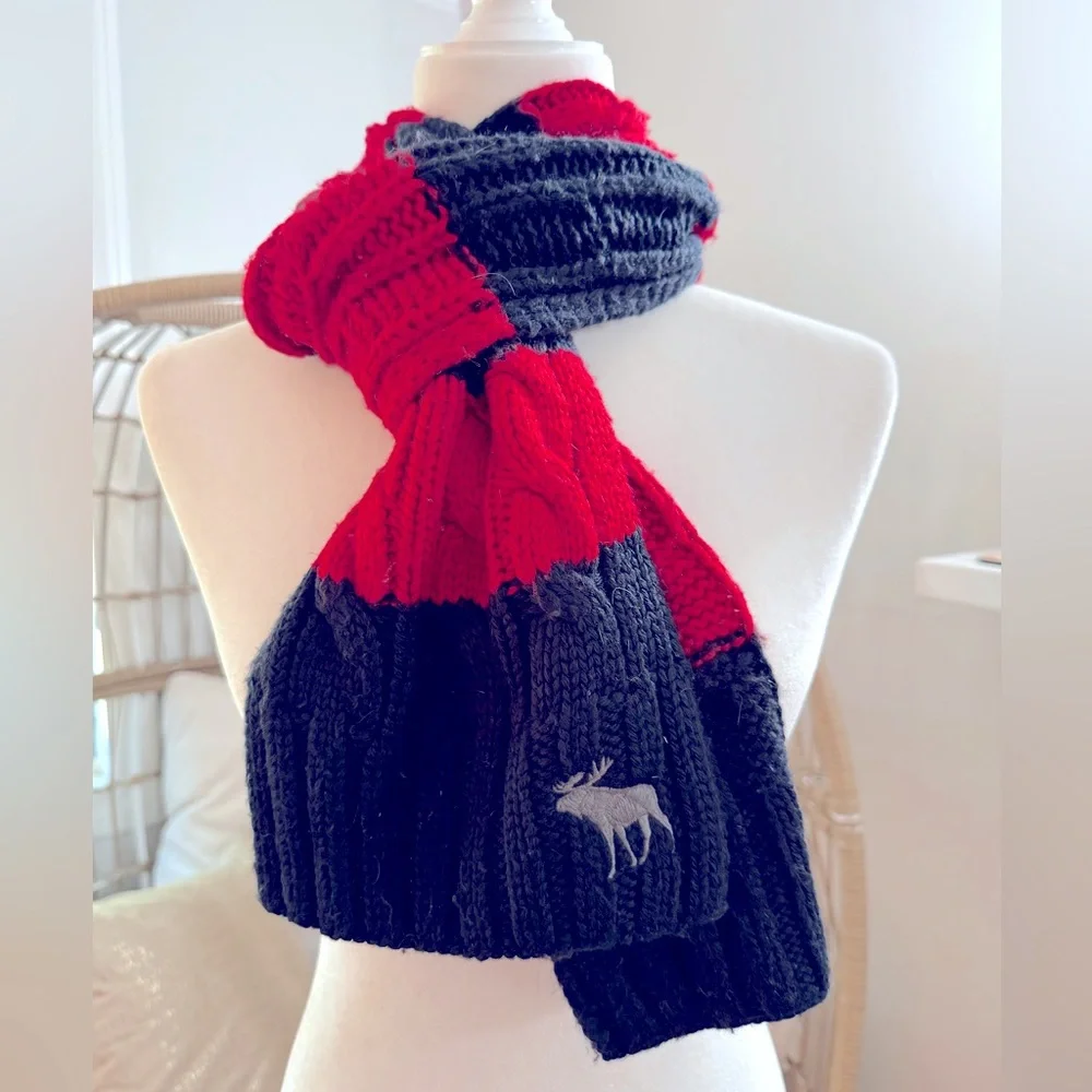 Abercrombie & Fitch Navy‎ Red Striped Cable Knit Scarf Moose Logo Preppy Classic